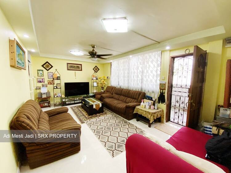 Hougang Avenue 4 thumbnail photo